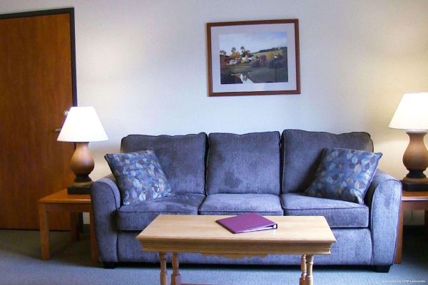 CLATSKANIE RIVER INN (Clatskanie)